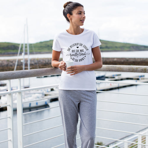 Pyjama Set mit Spruch bedruckter Schlafanzug T-Shirt und lange Hose grau weiß Motivation zu müde - Tachinedas Kreativshop