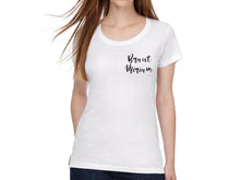 Lade das Bild in den Galerie-Viewer, Personalisiertes JGA T-Shirt Junggesellinnenabschied T-Shirt mit personalisiertem Motiv und Text - Tachinedas Kreativshop
