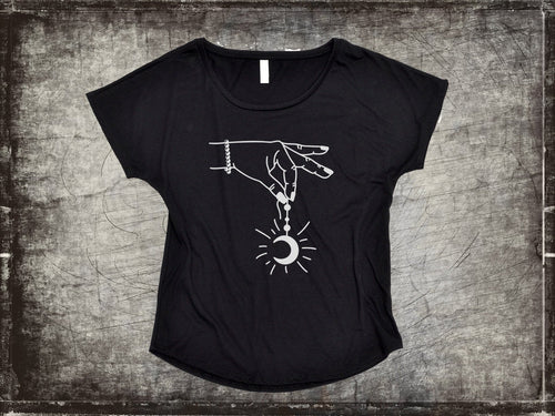Lockeres Damen T-Shirt Mystik Shirt Pendel Magie - Tachinedas Kreativshop