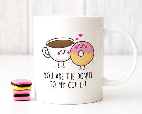 Bedruckte Kaffeetasse mit süßem Kaffee & Donut Motiv und Spruch You are the donut to my coffee - Tachinedas Kreativshop
